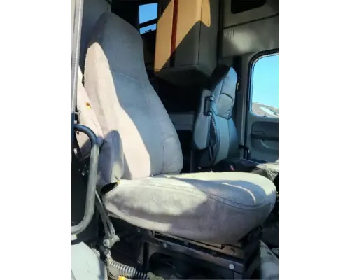Freightliner ST120 Seat, Front