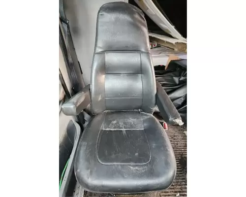 Freightliner ST120 Seat, Front