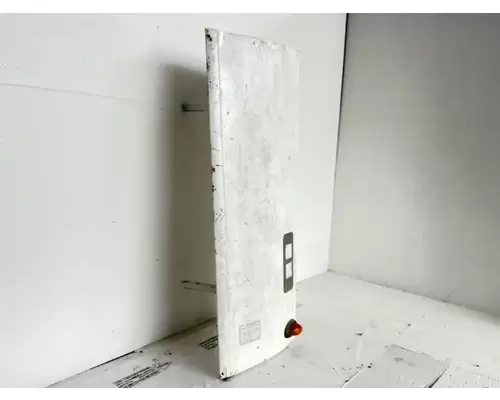 Freightliner ST120 Side Fairing