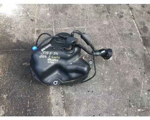 DEF Tank FREIGHTLINER SPRINTER 2500 Camerota Truck Parts