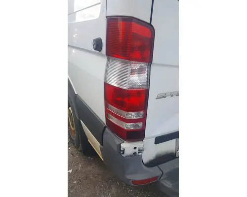 Tail Lamp Freightliner SPRINTER 2500 Caseyâs Truck Salvage World