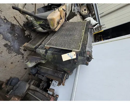 Air Conditioner Condenser FREIGHTLINER ST120 crest truck parts