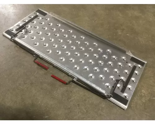 Freightliner TRUCK Deckplate