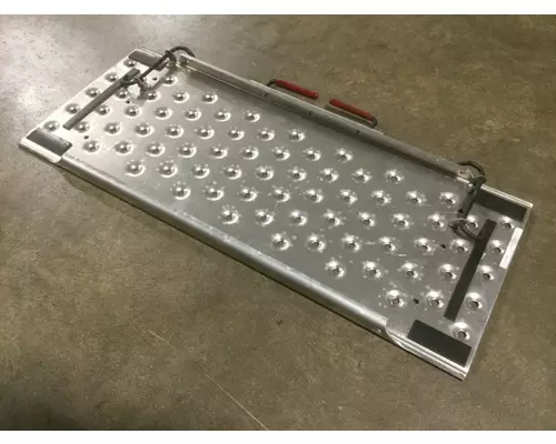 Freightliner TRUCK Deckplate