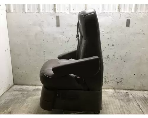 Freightliner TRUCK Seat (Air Ride Seat)