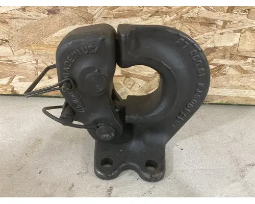 Freightliner TRUCK Trailer Hitch