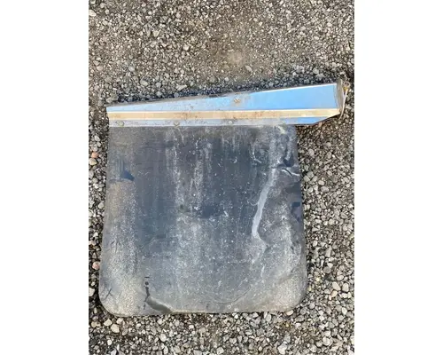 Freightliner Universal Fender