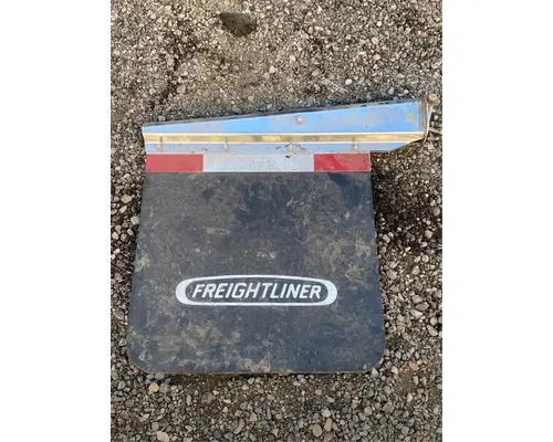 Freightliner Universal Fender