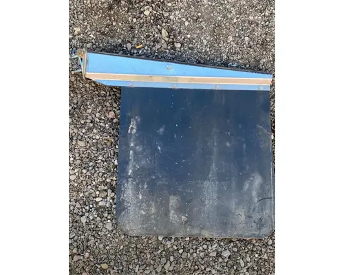 Freightliner Universal Fender