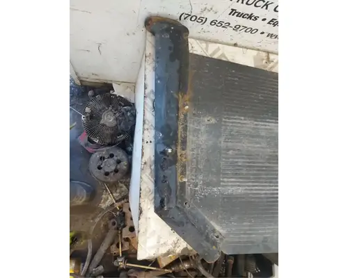 Freightliner Universal Fender