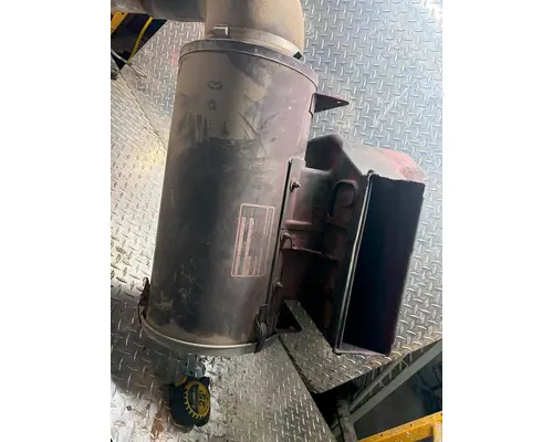 Air Cleaner FREIGHTLINER USF-1E Hatch Trucking &amp; Salvage Parts LLC