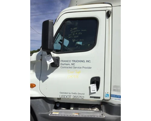 Freightliner cascadia 125 Door Assembly, Front