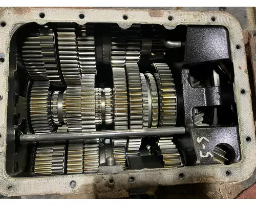 Fuller FAOM14810S-EC3 Transmission