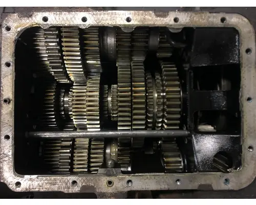 Fuller FAOM15810S-EC3 Transmission