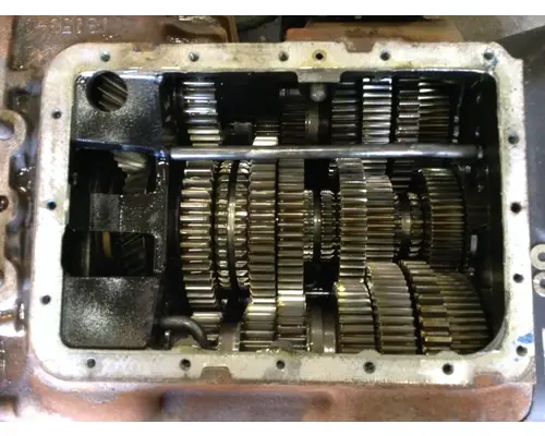 Fuller FAOM15810S-EC3 Transmission