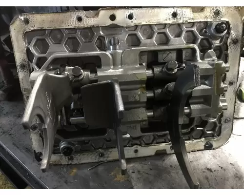 Fuller FAOM15810S-EP3 Transmission