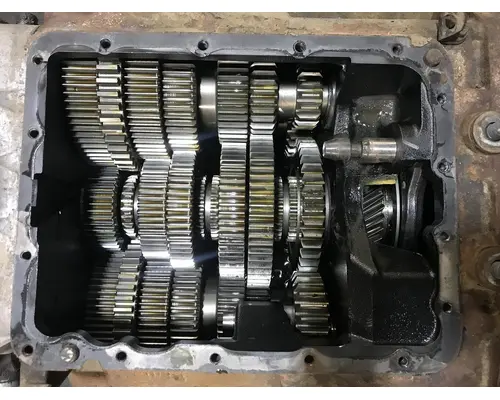 Fuller FR15210B Transmission