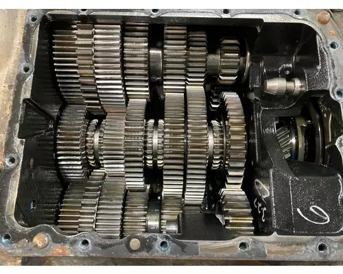 Fuller FRO16210C Transmission