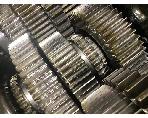 Fuller FROF13210B Transmission