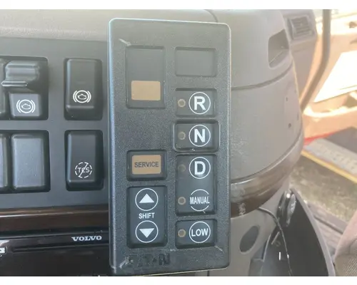 ECM (Transmission) Fuller FAOM15810S-EC3 Vander Haags Inc Col