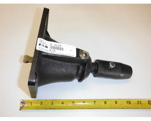 Fuller RTLO16713A Transmission Shift Lever (Manual)