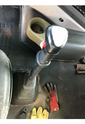 Fuller RTLO16913A Transmission Shift Lever (Manual)