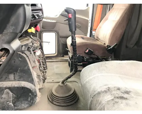 Fuller RTLO16913A Transmission Shift Lever (Manual)