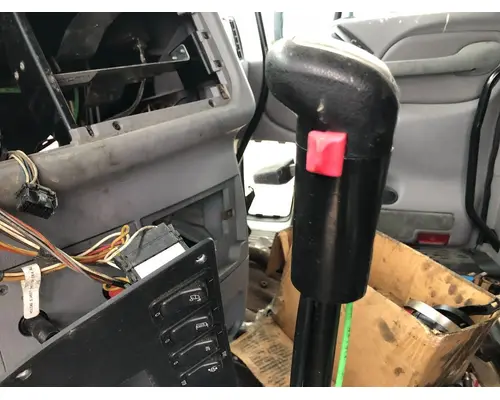 Fuller RTOCM16909A Transmission Shift Lever (Manual)