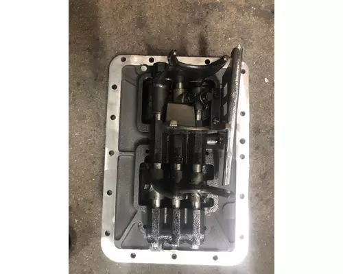 Fuller RTX15710B Transmission