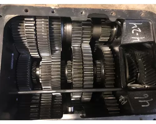 Transmission Assembly Fuller RTLO18913A Vander Haags Inc Cb
