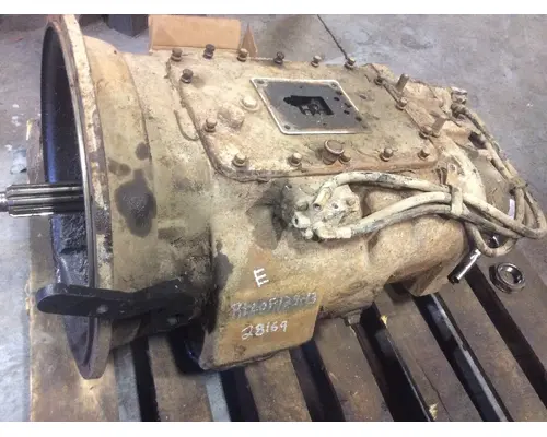 Transmission Assembly FULLER RTLOF12913A Camions A &amp; R Dubois Inc.