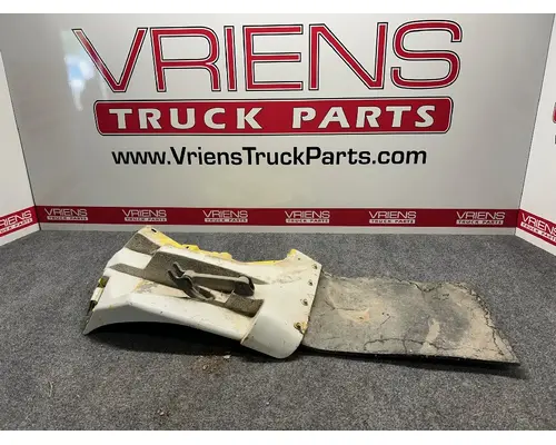 Fender Extension G.M. 15670941 Vriens Truck Parts