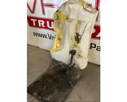 G.M. 15670941 Fender Extension