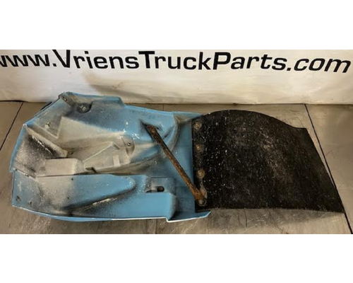 G.M. 15670941 Fender Extension