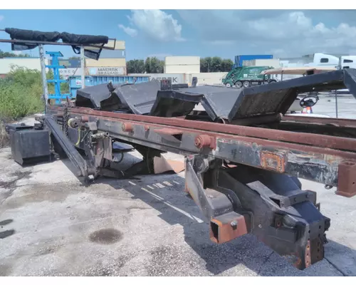 GALBREATH ROLLOFF EQUIPMENT, MOUNTED ROLLOFF HOIST ASSEMBLY