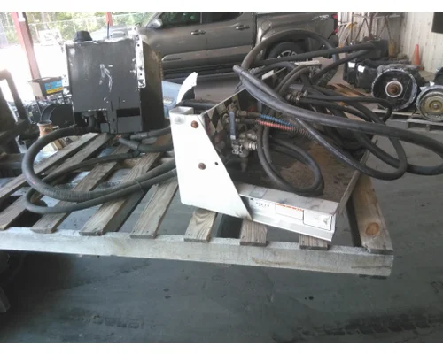 GARDNER DENVER MH3 HYDRAULIC OIL COOLER