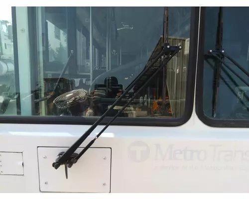 GILLIG CITY TRANSIT BUS WINDSHIELD WIPER ARM