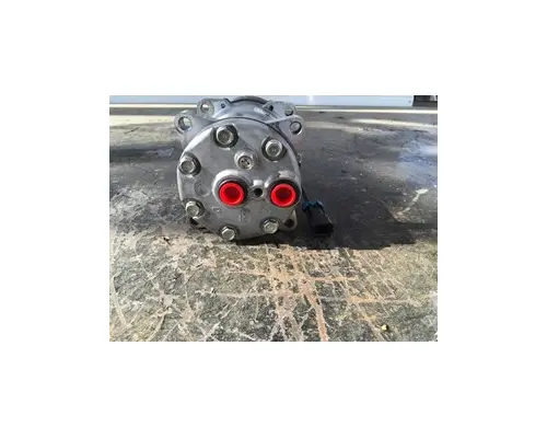 GM/CHEV (HD) TOP KICK Air Conditioner Compressor
