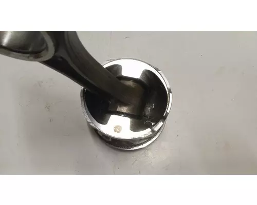 GM/CHEV 6.6D Piston Assembly