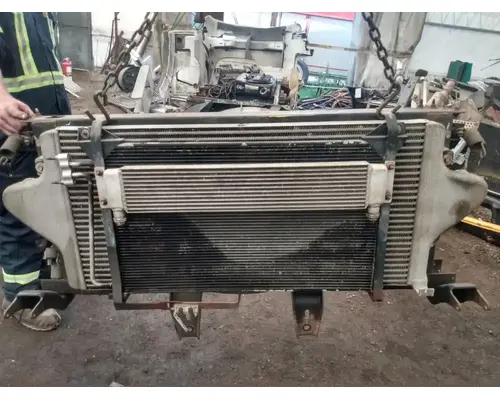 GM/Chev (HD) 6.6L DURAMAX Radiator