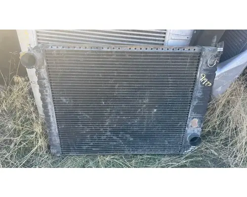 GM/Chev (HD) 6500 Radiator