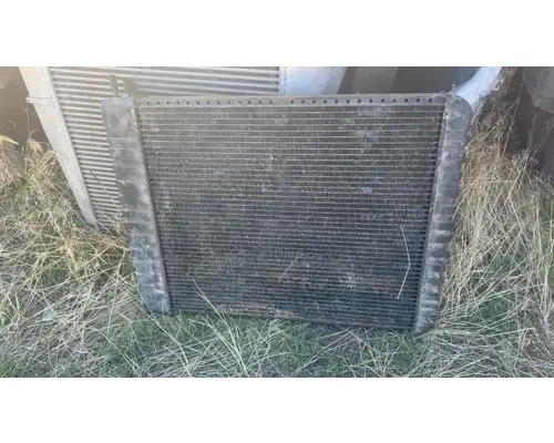 GM/Chev (HD) 6500 Radiator