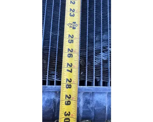 GM/Chev (HD) 6500 Radiator