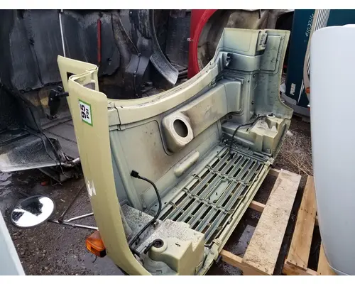 GM/Chev (HD) C5500 Hood