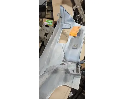 GM/Chev (HD) C7500 Fender Extension