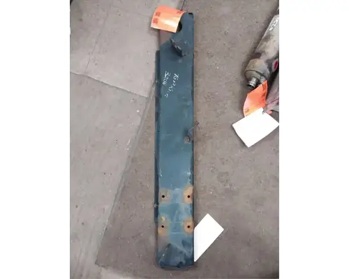 GM/Chev (HD) TOPKICK Radiator Core Support
