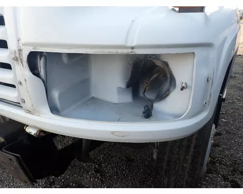 GMC - MEDIUM C5500 Hood