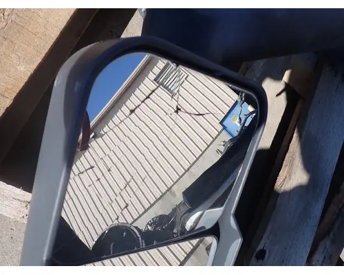 GMC - MEDIUM C6500 Mirror (Side View)