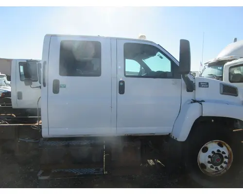 GMC - MEDIUM C7500 Cab