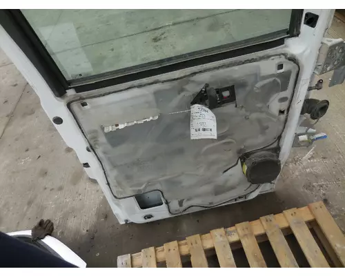 GMC - MEDIUM C7500 Door Assembly, Front
